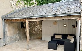 2 Suites, Cour Privee, Climatisation, Le Nid De Blois Vienne