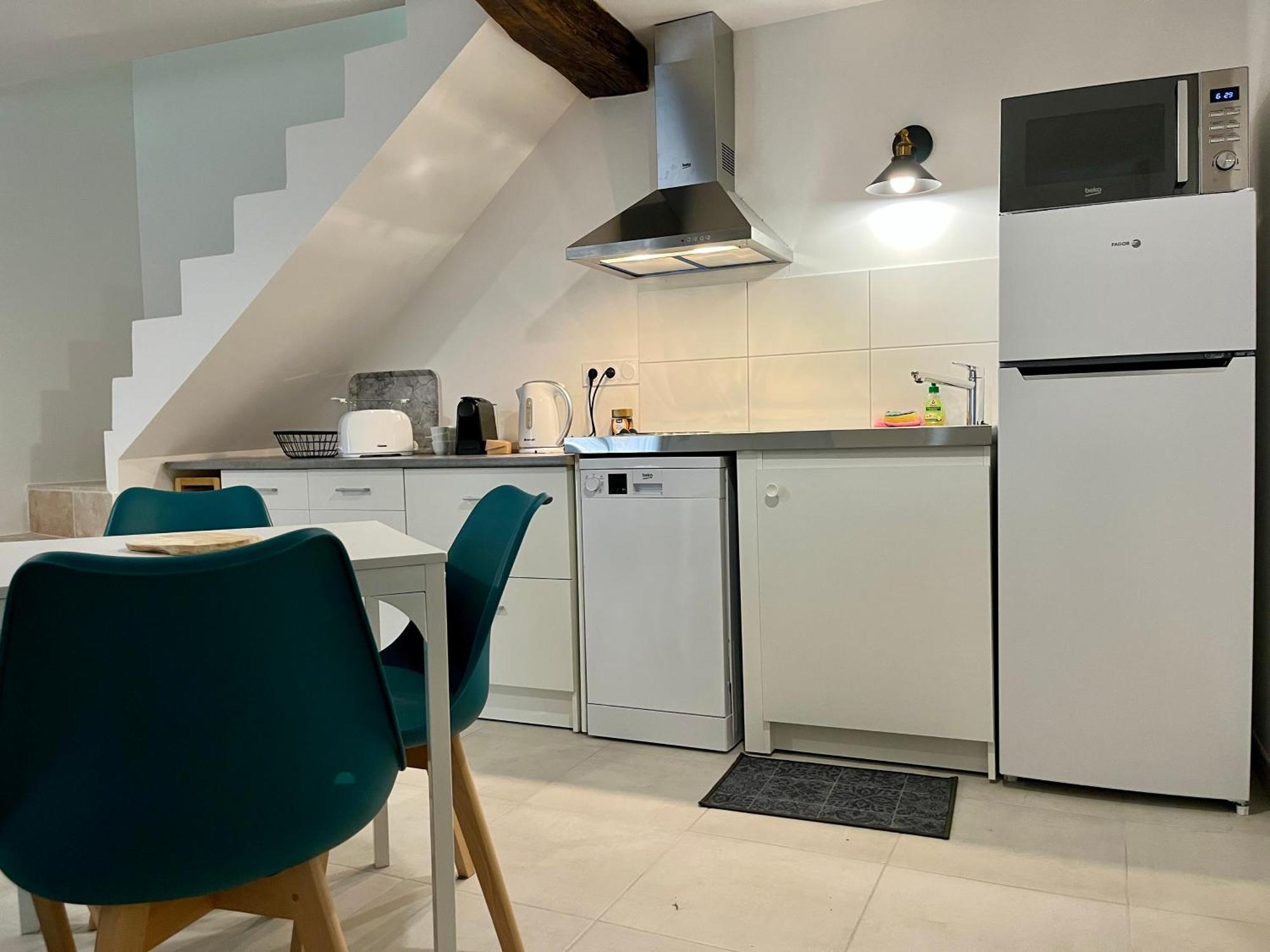 2 Suites, Cour Privee, Climatisation, Le Nid De Blois Vienne Extérieur photo